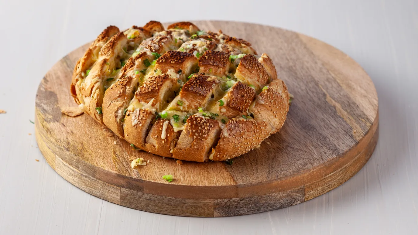 Cheesy Garlic Pull-Apart