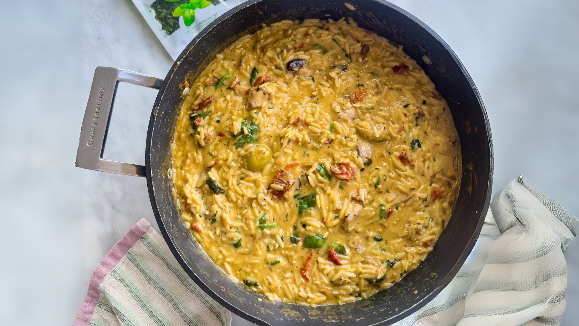 Gourmet-Garden-x-Cassie-Slaney---One-Pan-Risoni-2000x1125