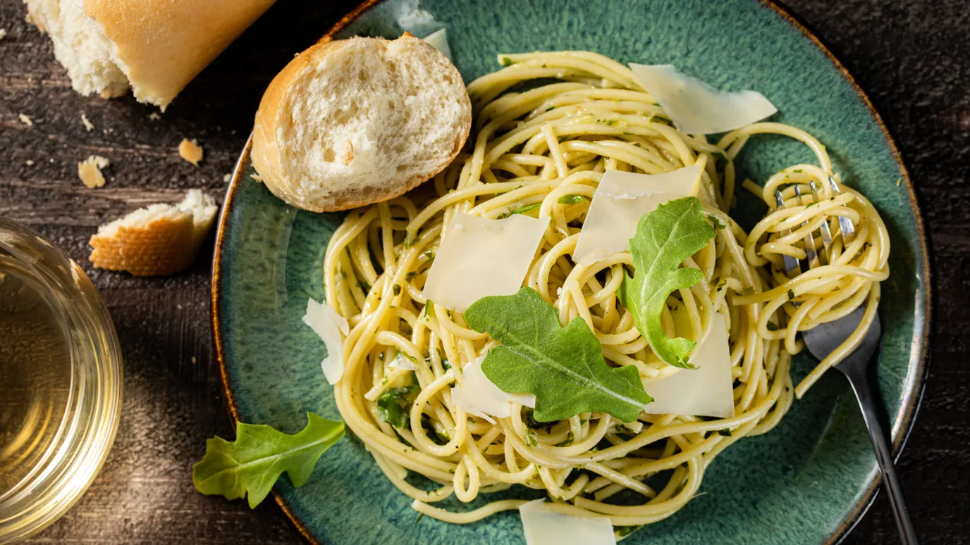 Basil, Parsley & Garlic Spaghetti