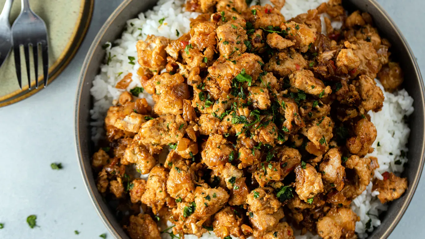 Spicy Basil Chicken Stir-Fry