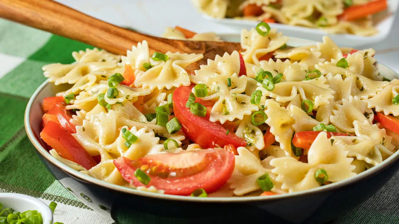 Lemon & Basil Pasta Salad